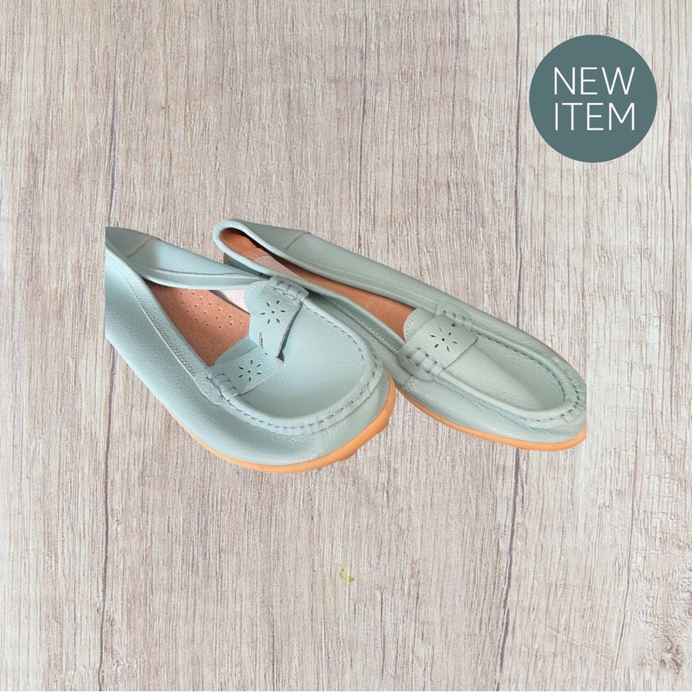 Blue Flats with Bow Detail and Rubber Soles